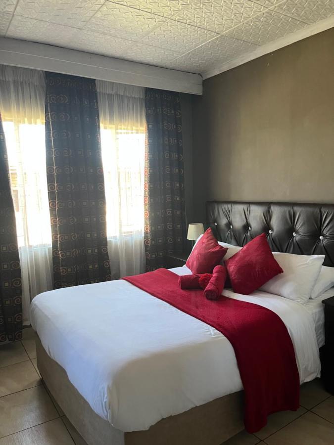 Angelmalatji Guesthouse Graskop Esterno foto