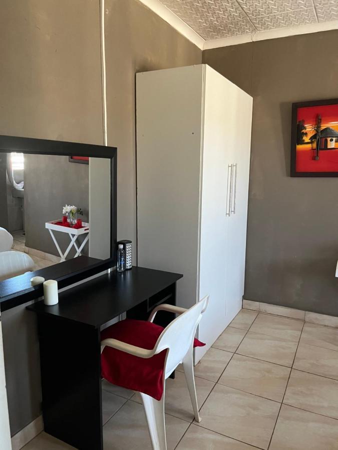 Angelmalatji Guesthouse Graskop Esterno foto